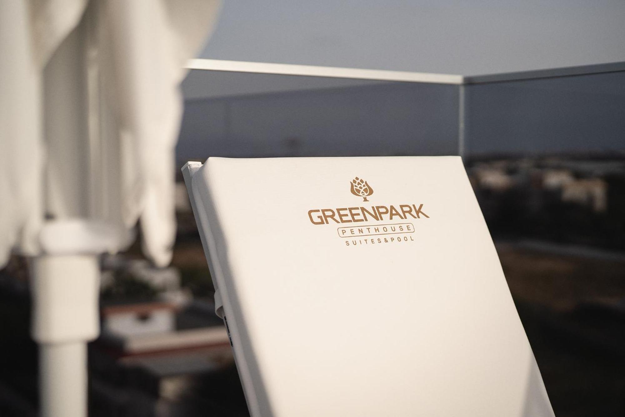 Green Park Penthouse Suite & Pool - Heated Pool - Bari Kültér fotó