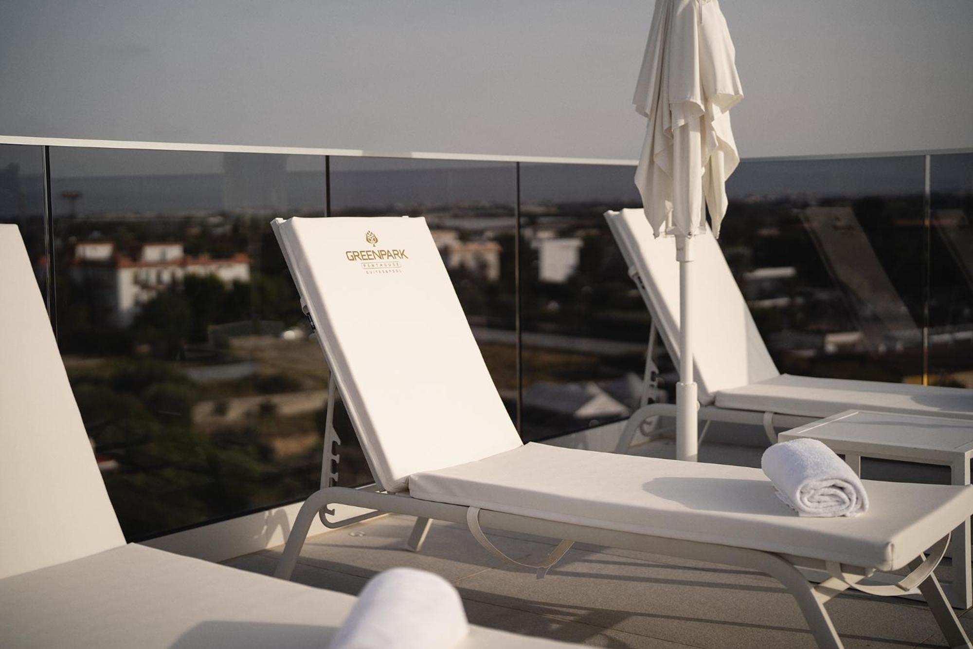 Green Park Penthouse Suite & Pool - Heated Pool - Bari Kültér fotó